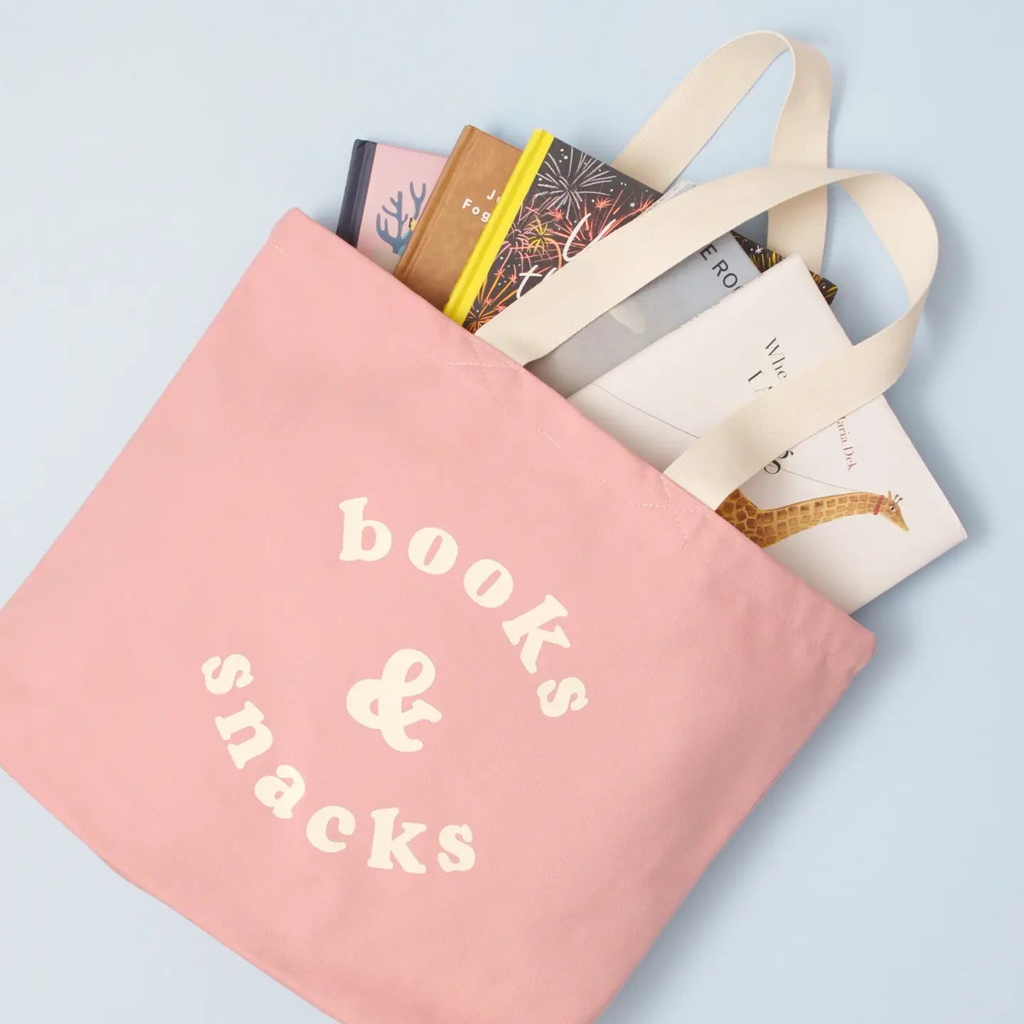 Books & Snacks tote bag - pink | Bookmark & Co