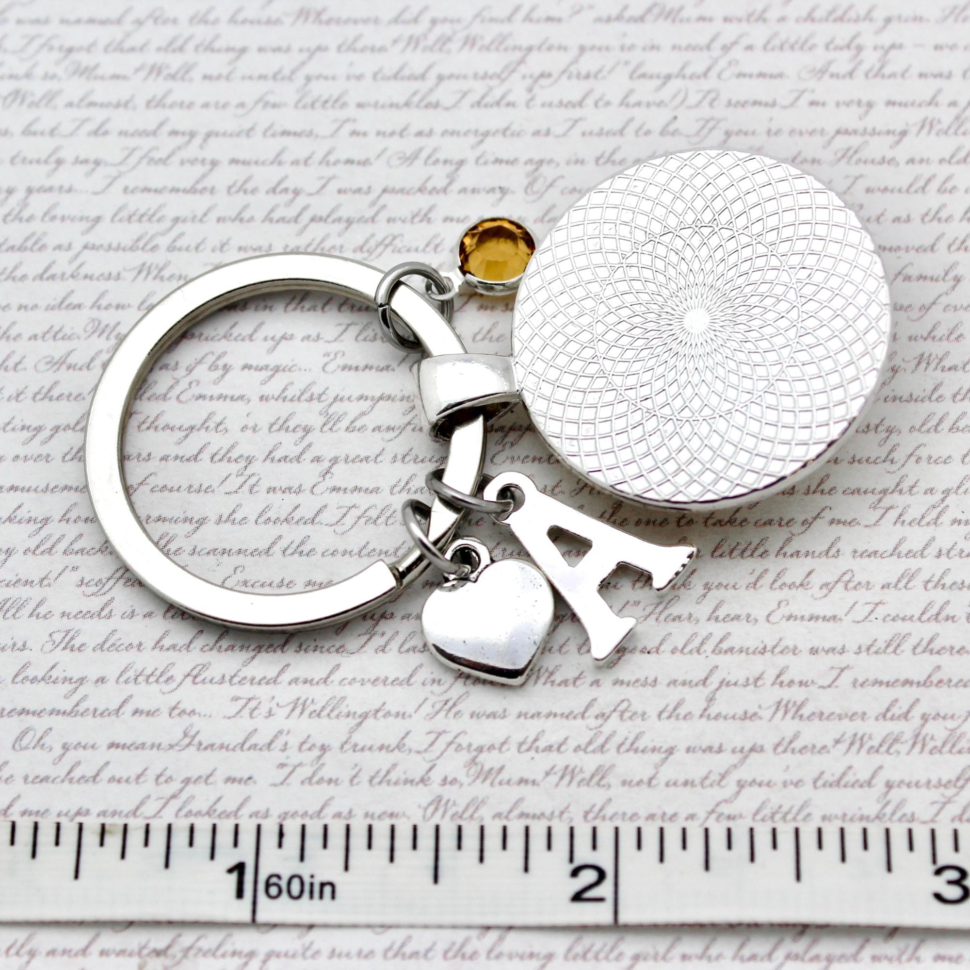 winnie the pooh keyring reverse